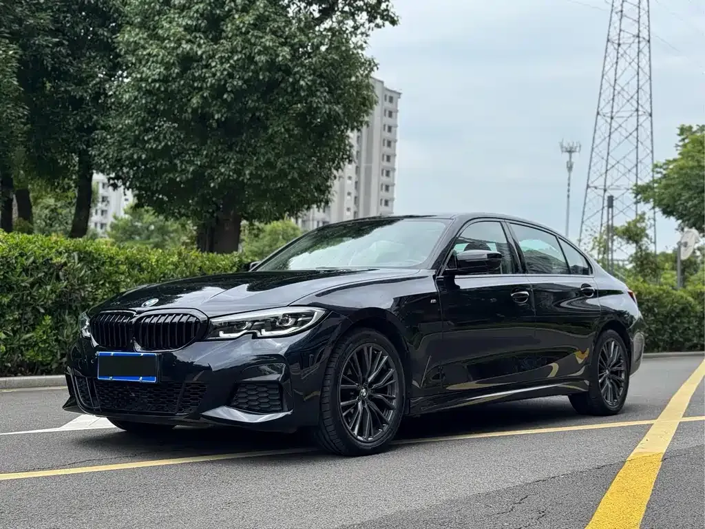 BMW 3 Series — фото 1