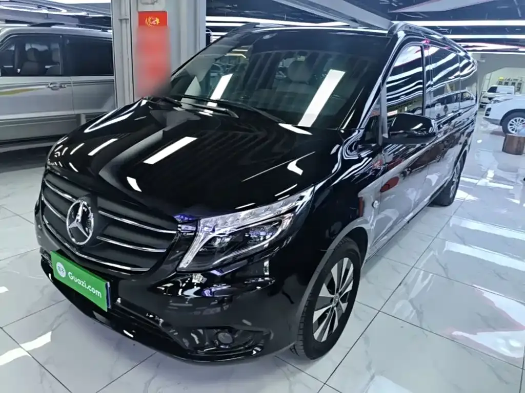 Mercedes-Benz Vito — фото 1
