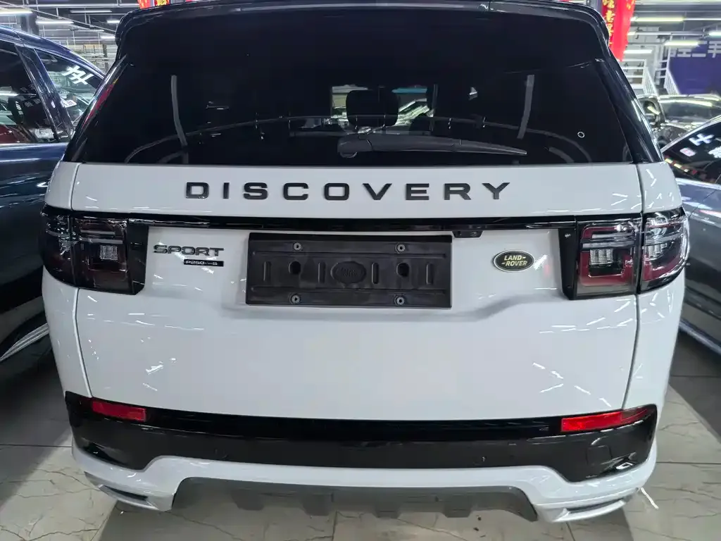 Land Rover Discovery Sport — фото 8