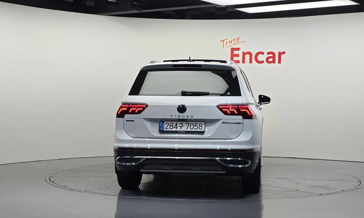Volkswagen Tiguan — фото 2