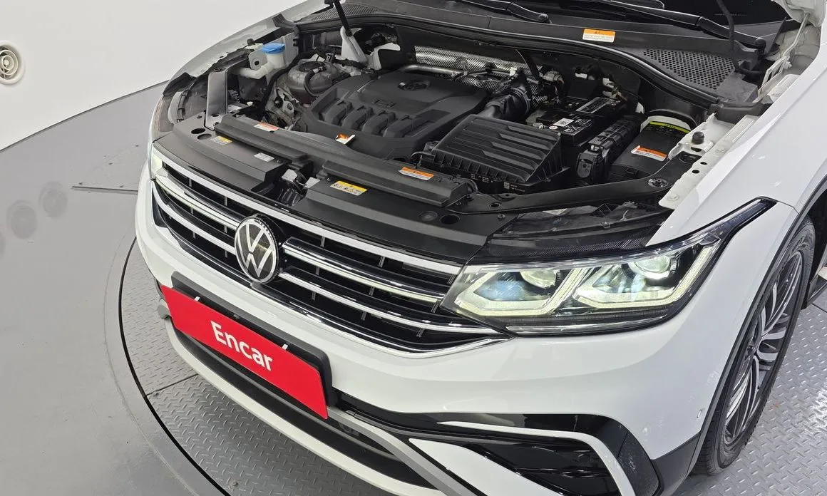 Volkswagen Tiguan — фото 9