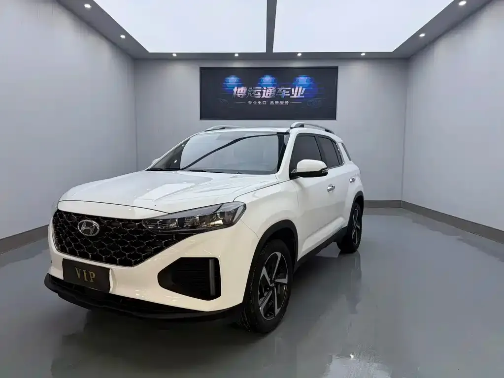 Hyundai ix35 — фото 1