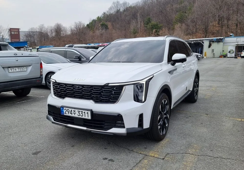 Kia Sorento — фото 1