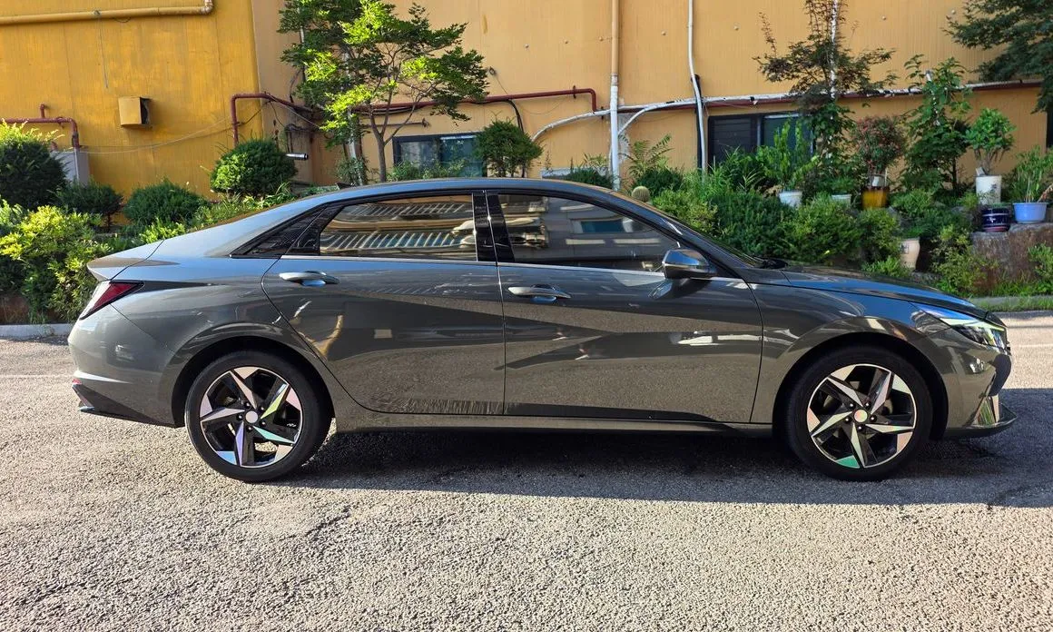 Hyundai AVANTE — фото 2