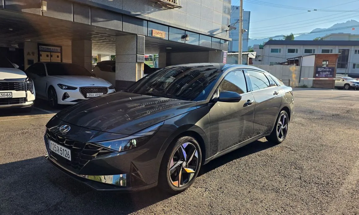 Hyundai AVANTE — фото 8