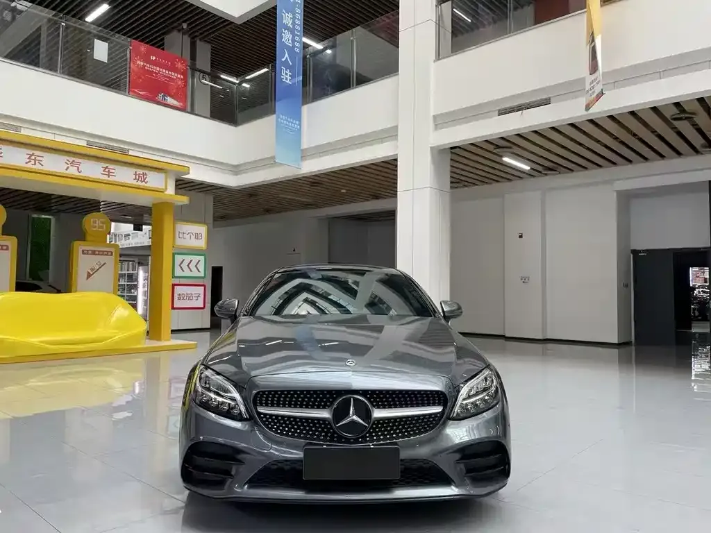 Mercedes-Benz C-Class (Import) — фото 1