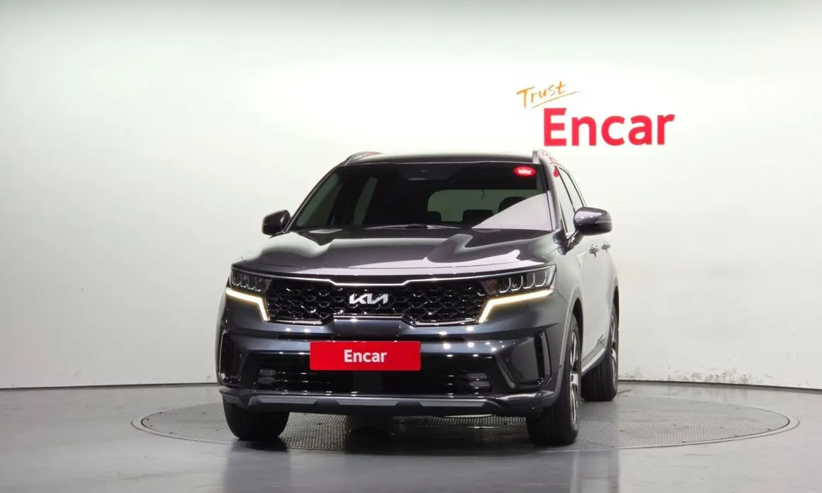 Kia Sorento — фото 6