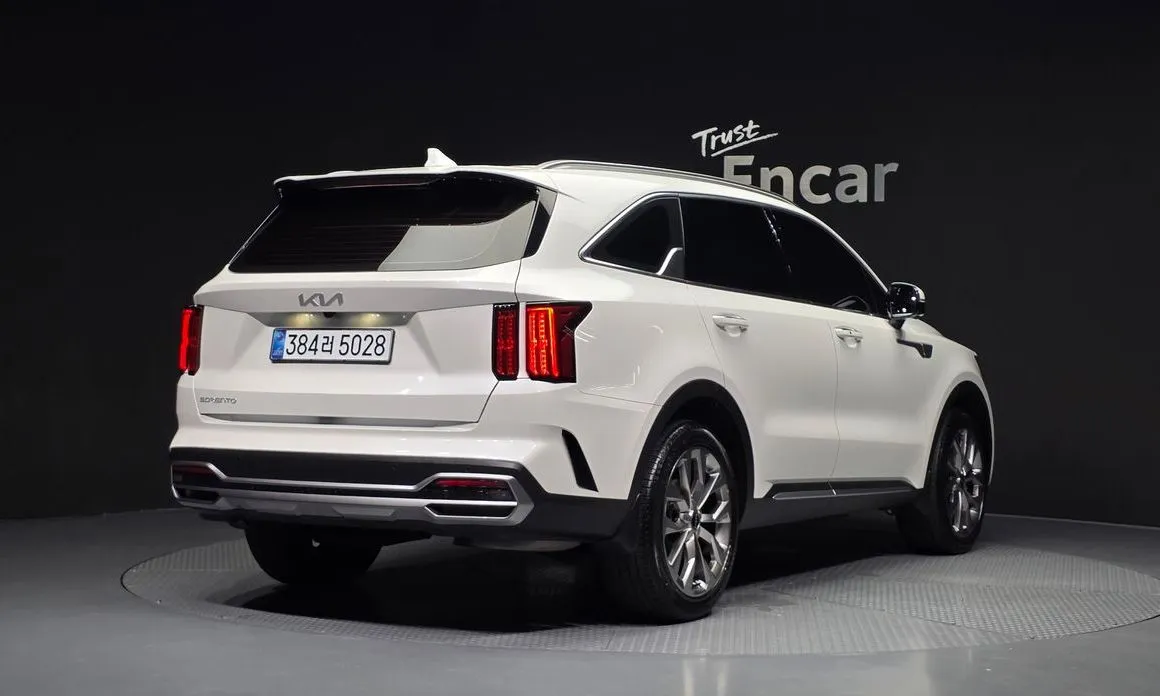 Kia Sorento — фото 3