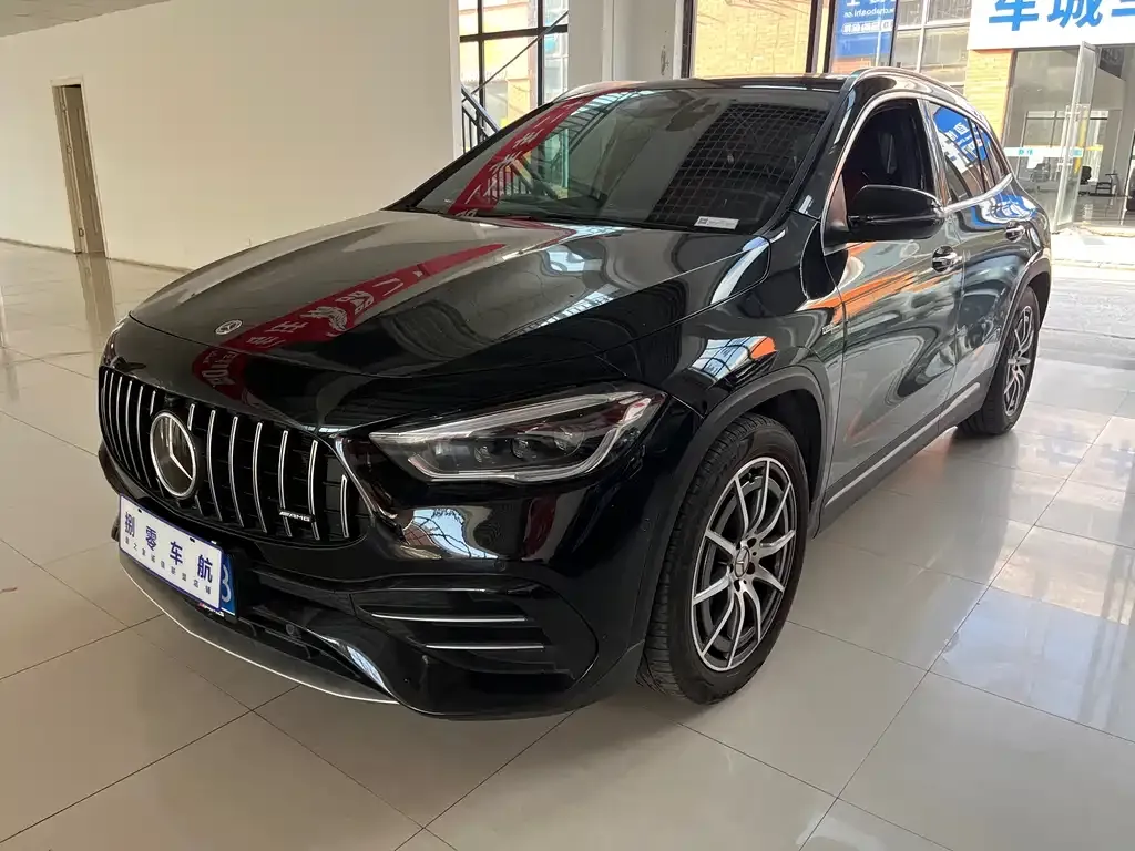 Mercedes-Benz GLA AMG — фото 1