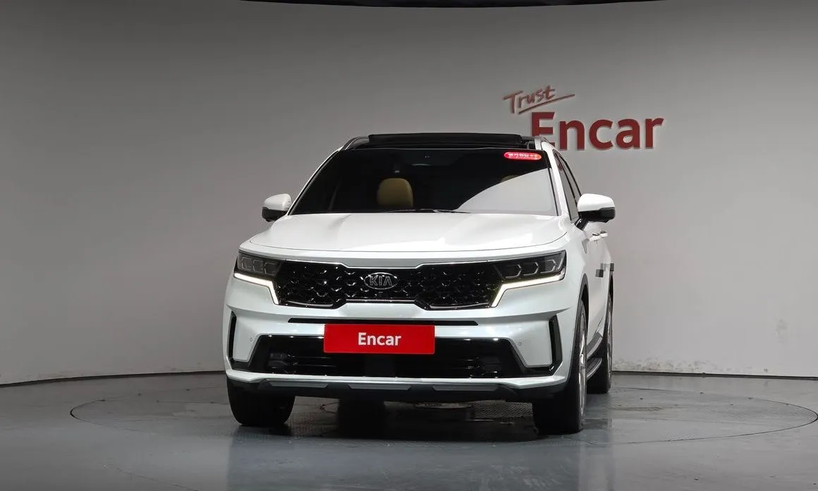 Kia Sorento — фото 6