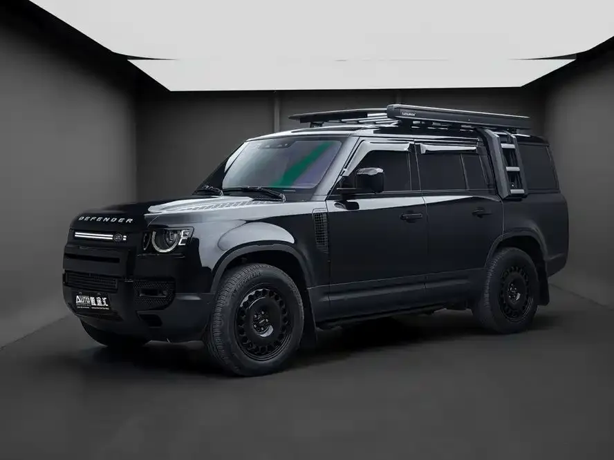 Land Rover Defender — фото 1