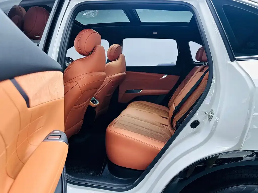 Changan CS75 PLUS — фото 2