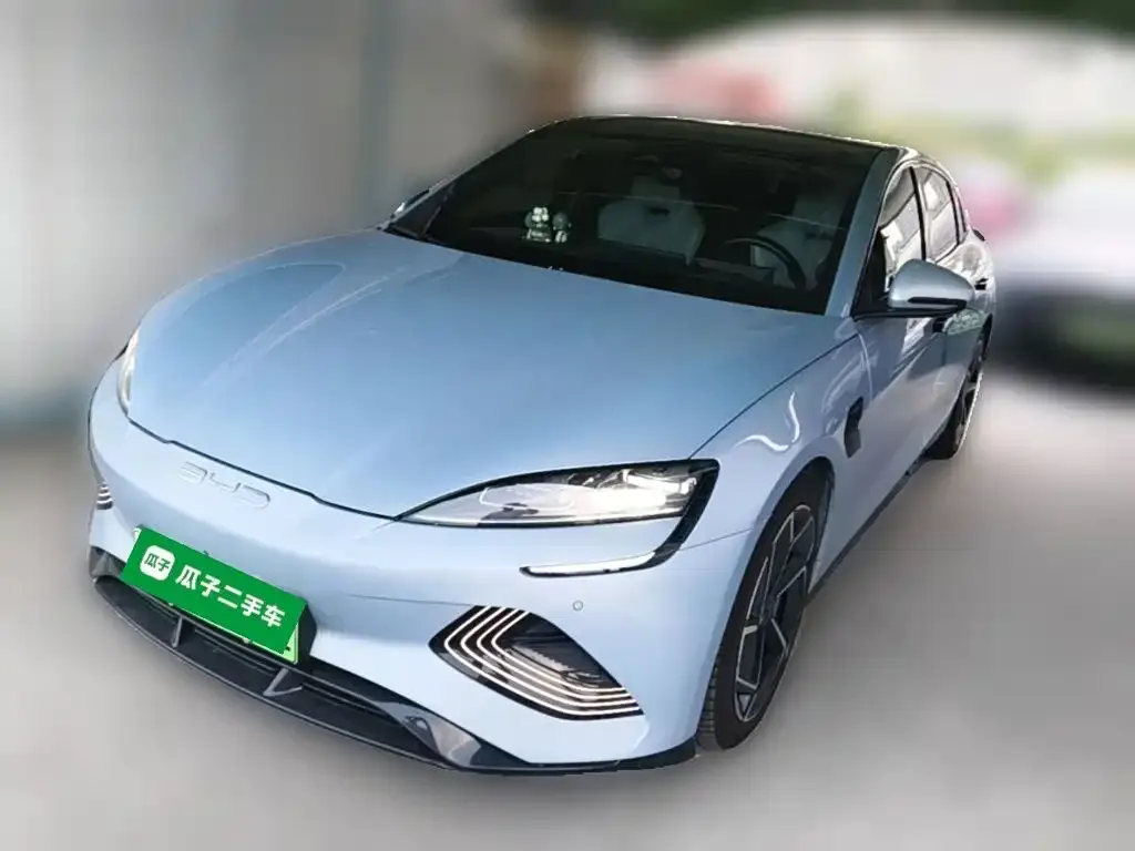 BYD Seal — фото 1