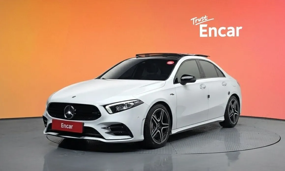 Mercedes-Benz A-Class — фото 1