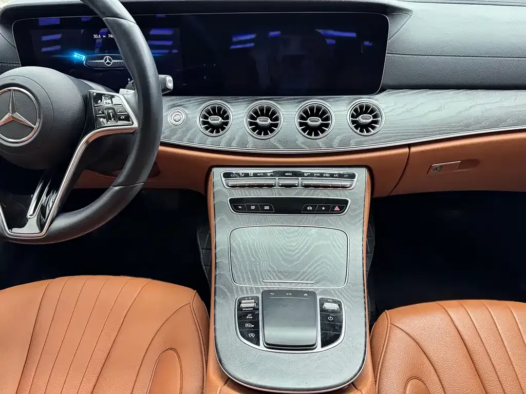 Mercedes-Benz CLS — фото 4