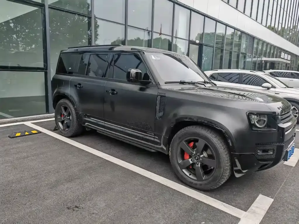 Land Rover Defender — фото 4