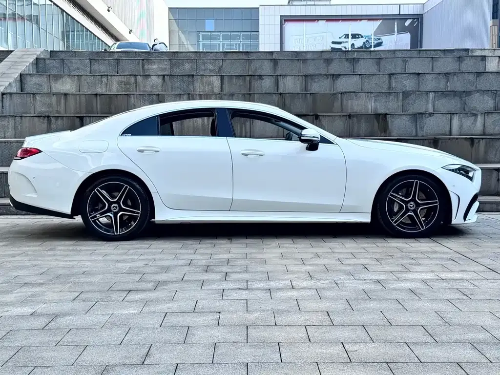 Mercedes-Benz CLS — фото 5