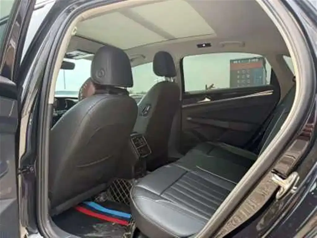 Volkswagen Passat — фото 3