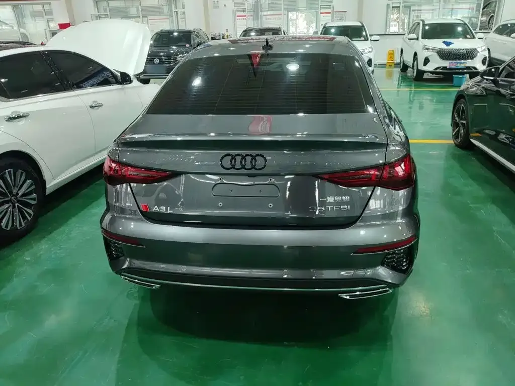 Audi A3 — фото 2