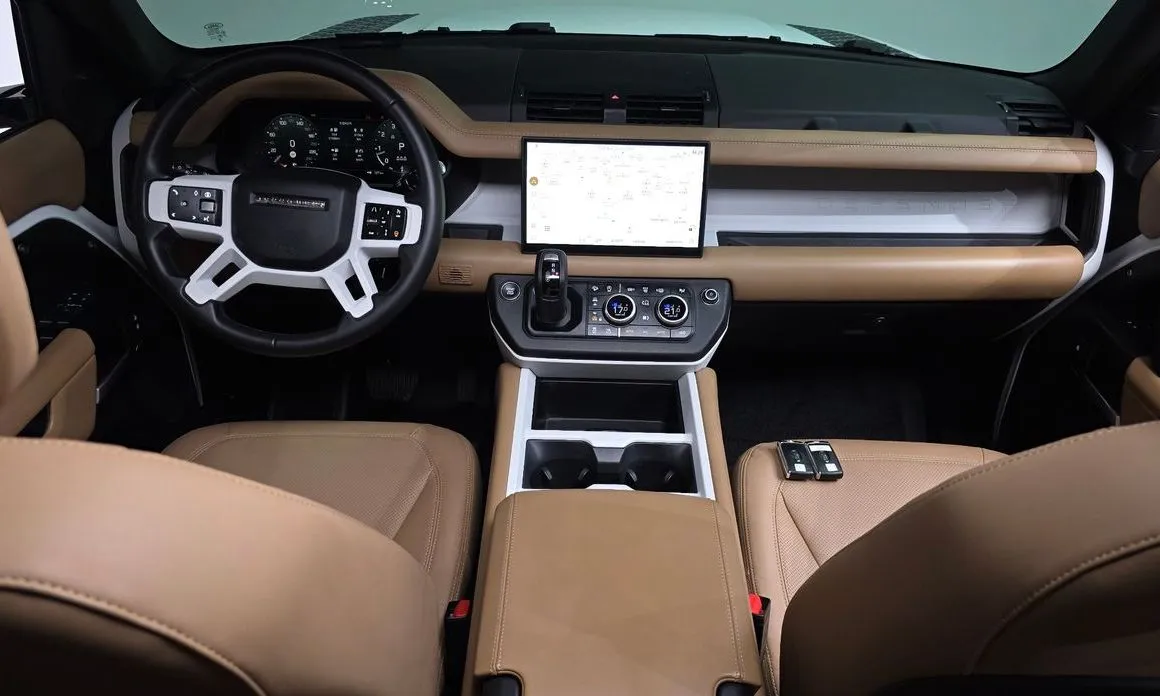 Land Rover Defender — фото 10
