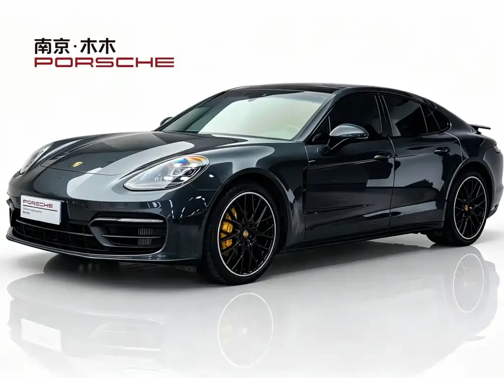 Porsche Panamera — фото 1