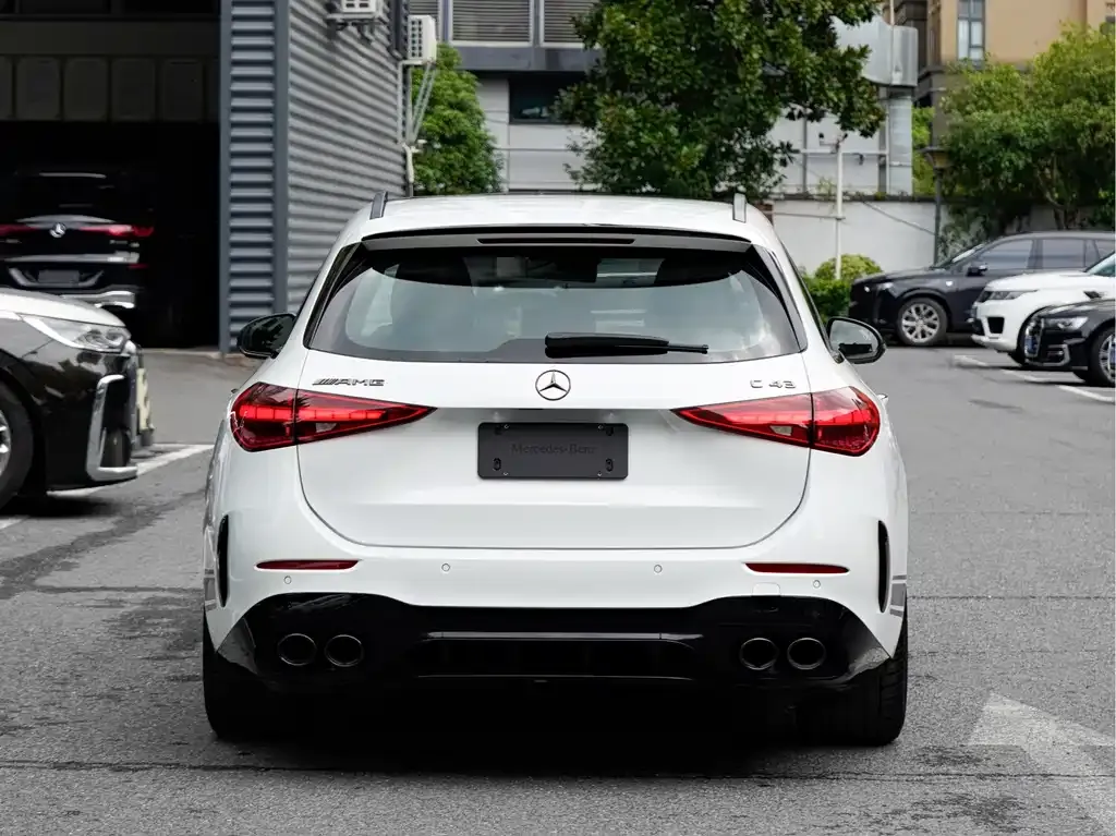 Mercedes-Benz C-Class AMG — фото 4