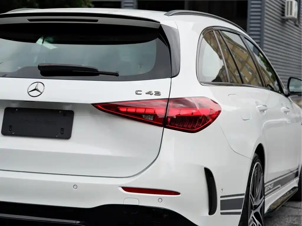 Mercedes-Benz C-Class AMG — фото 2