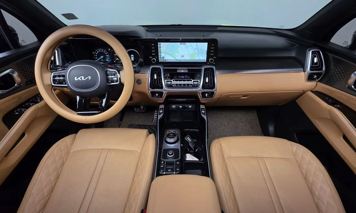 Kia Sorento — фото 6