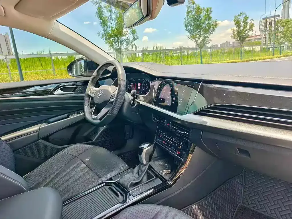 Volkswagen Passat — фото 2