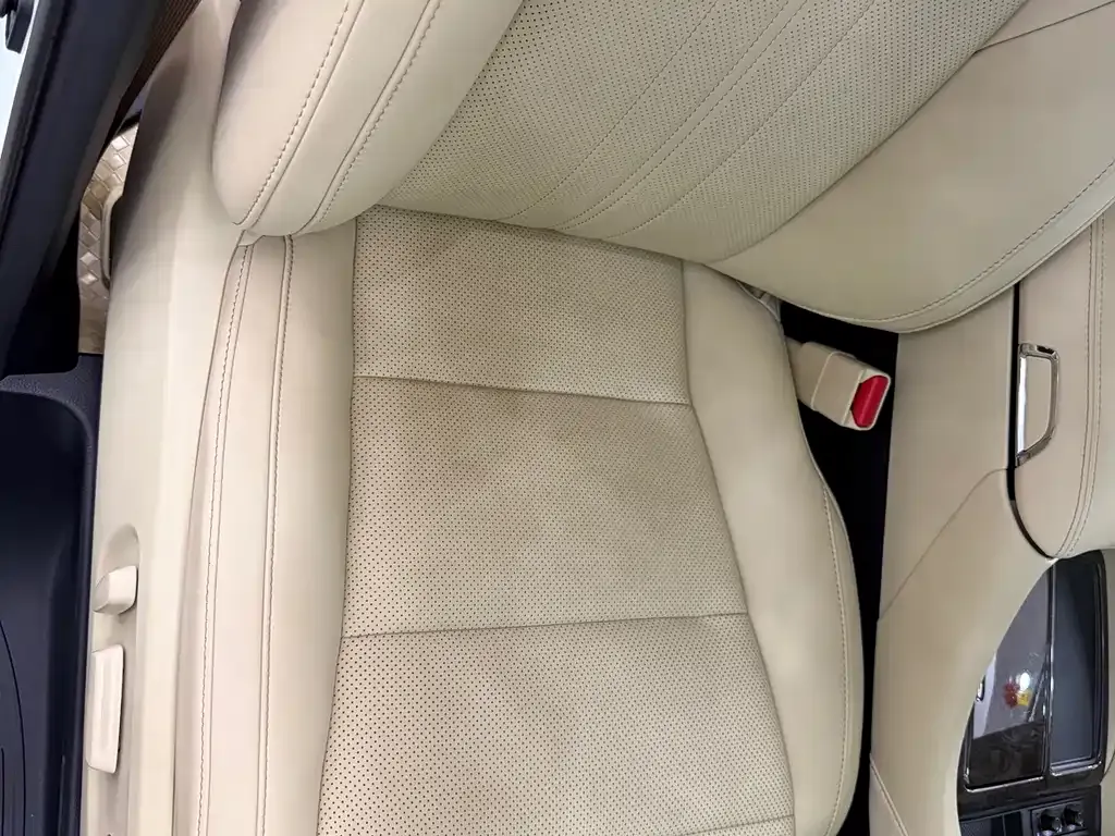 Toyota Alphard — фото 4