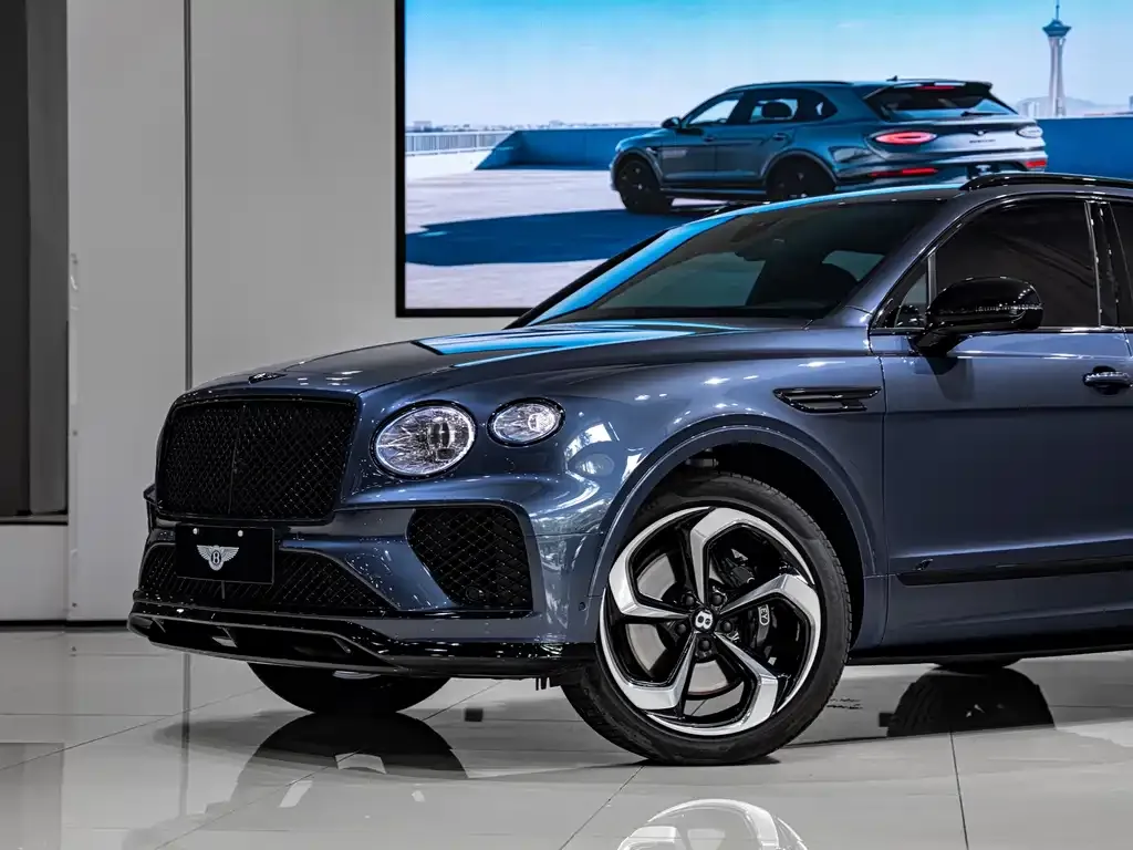 Bentley Bentayga — фото 4