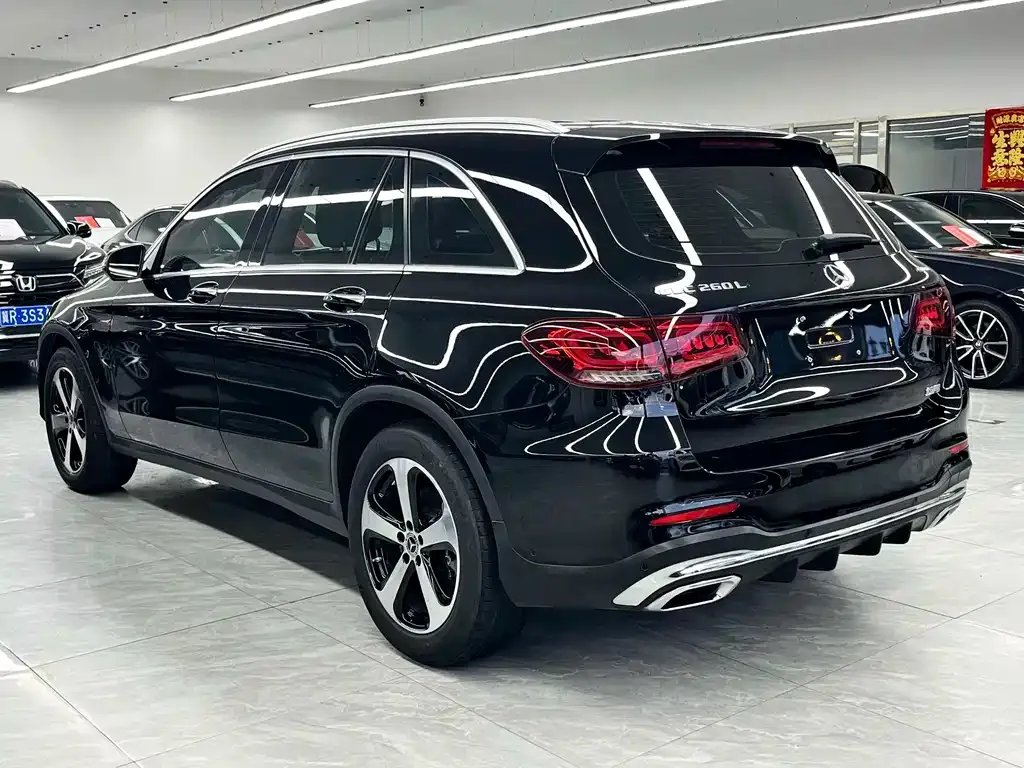 Mercedes-Benz GLC — фото 4