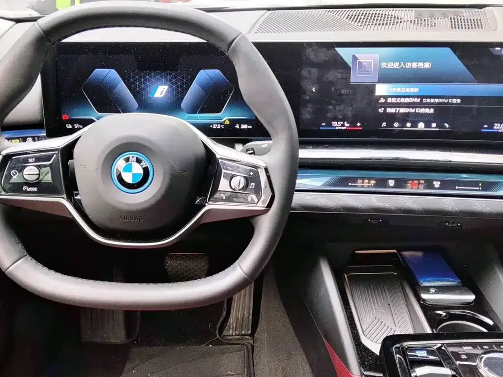 BMW i5 — фото 3