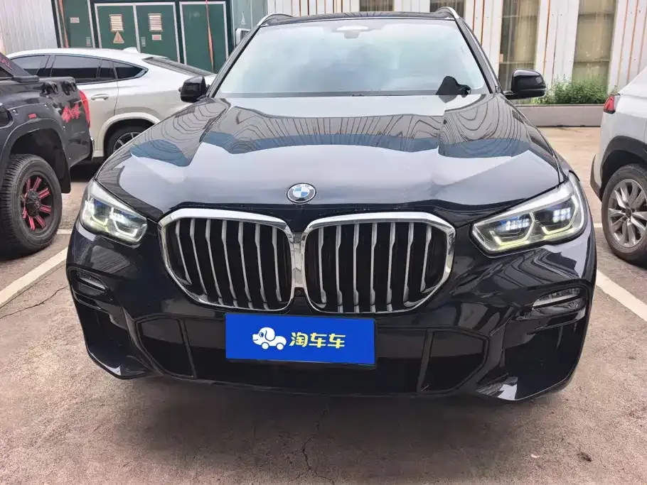 BMW X5 (Import) — фото 5