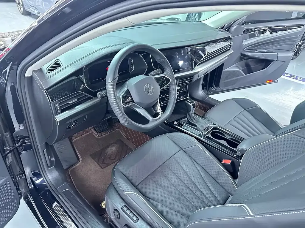 Volkswagen Passat — фото 4