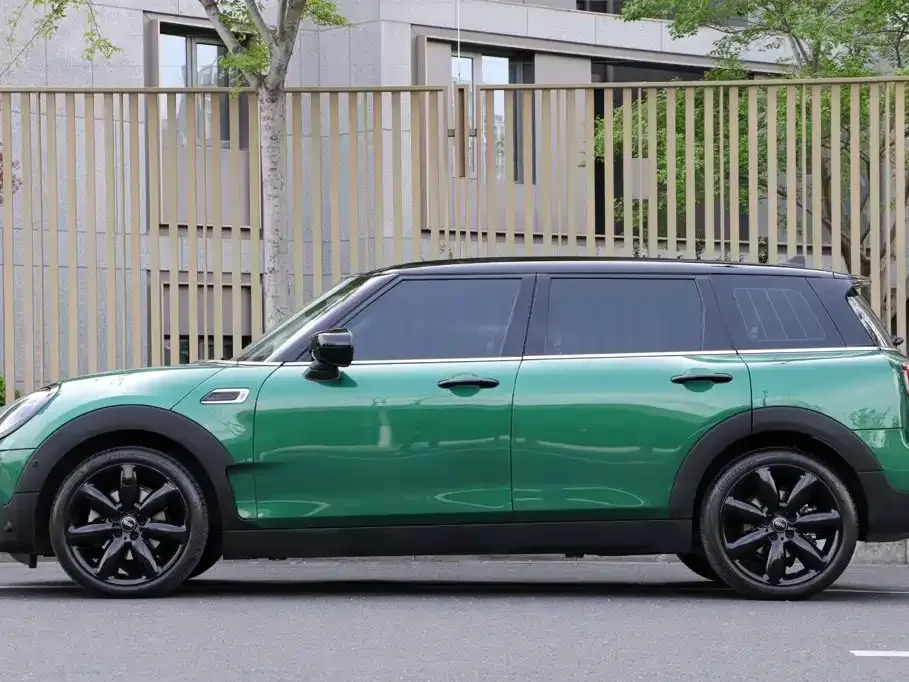 MINI Clubman — фото 7