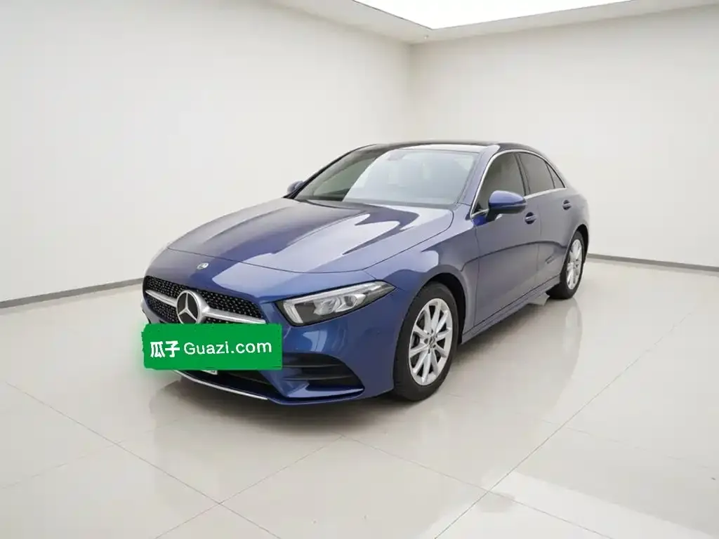 Mercedes-Benz A-Class — фото 1