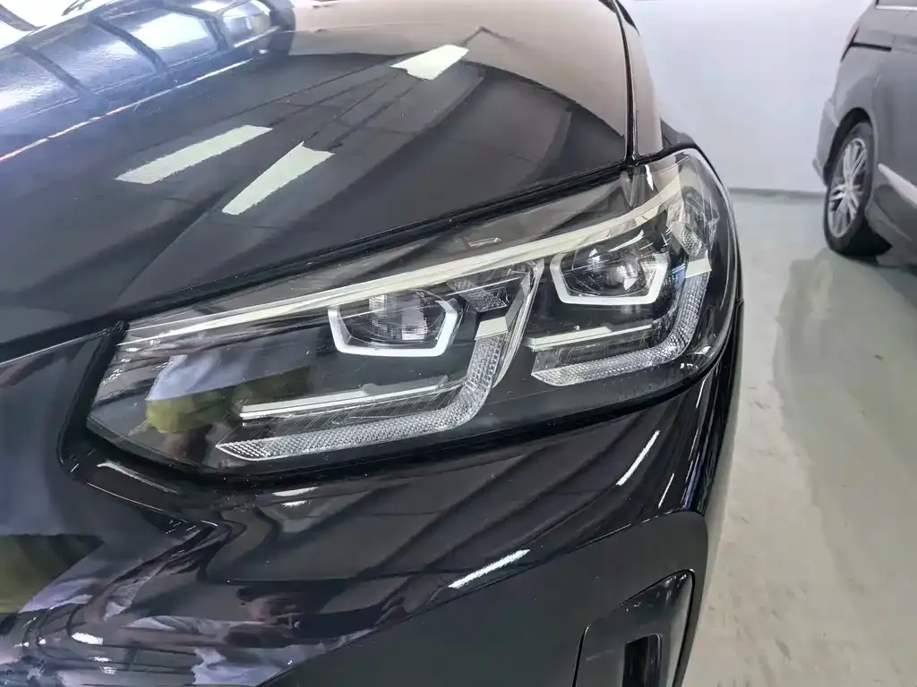 BMW X3 — фото 2