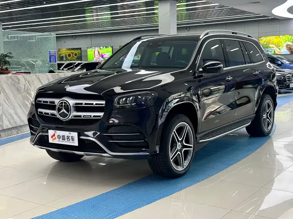Mercedes-Benz GLS — фото 1