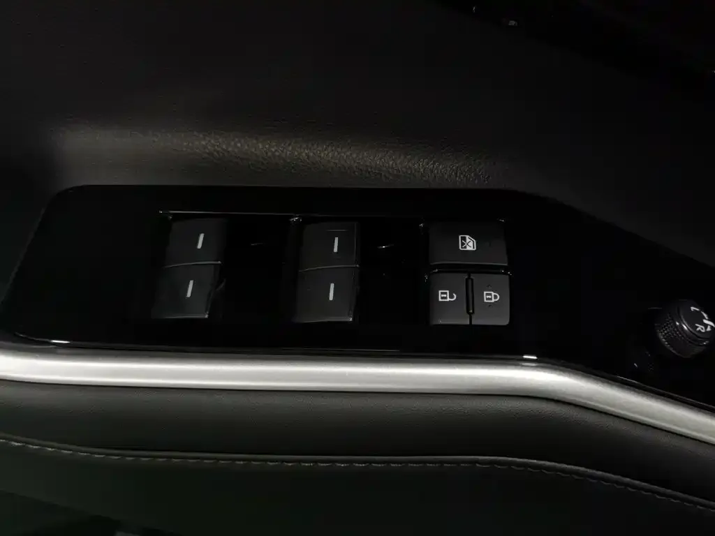 Toyota Highlander — фото 2
