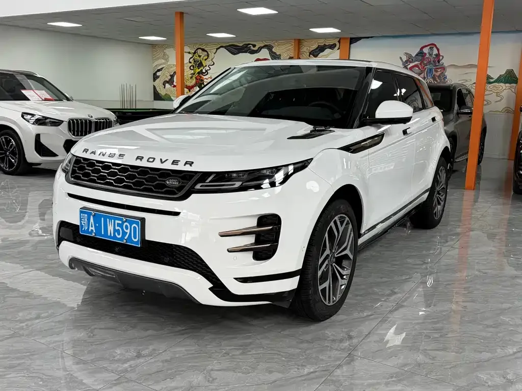 Land Rover Evoque — фото 1