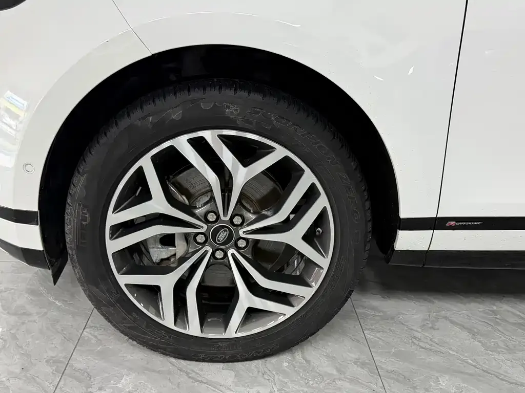 Land Rover Evoque — фото 9