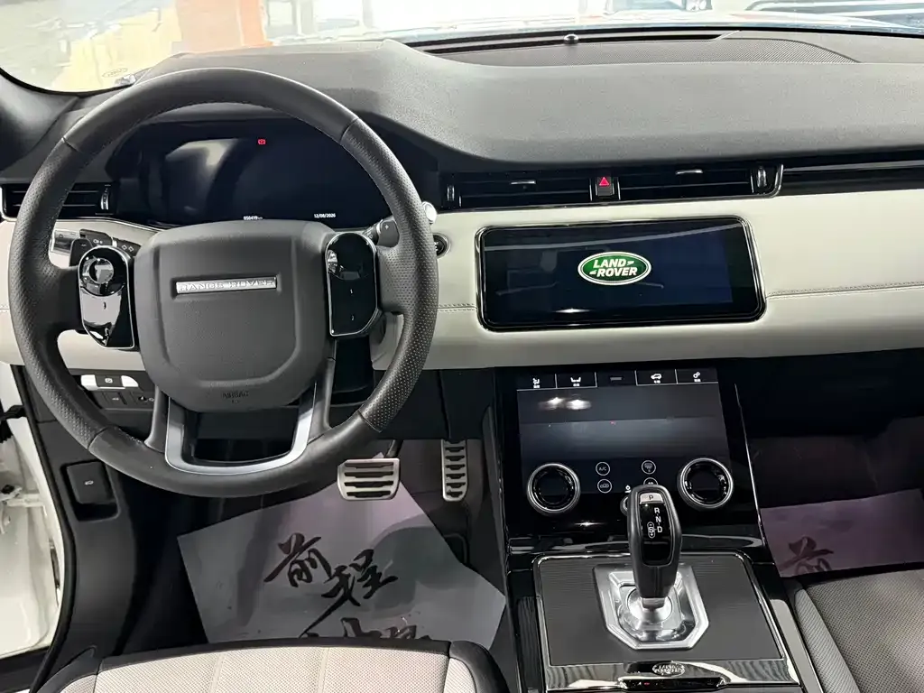 Land Rover Evoque — фото 10