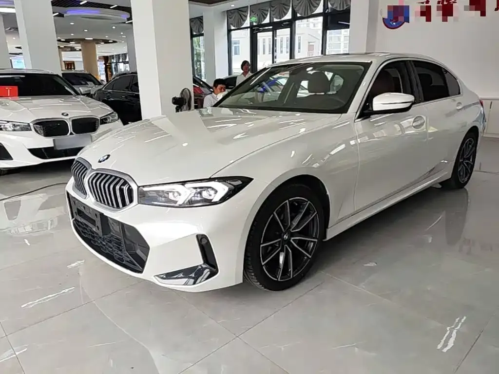 BMW 3 Series — фото 1