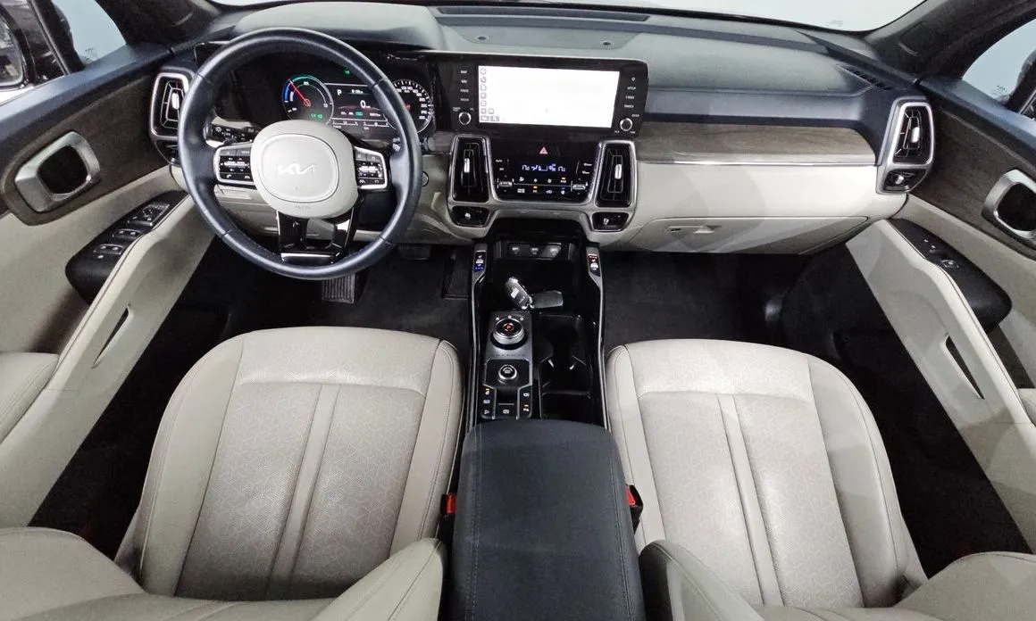 Kia Sorento — фото 5