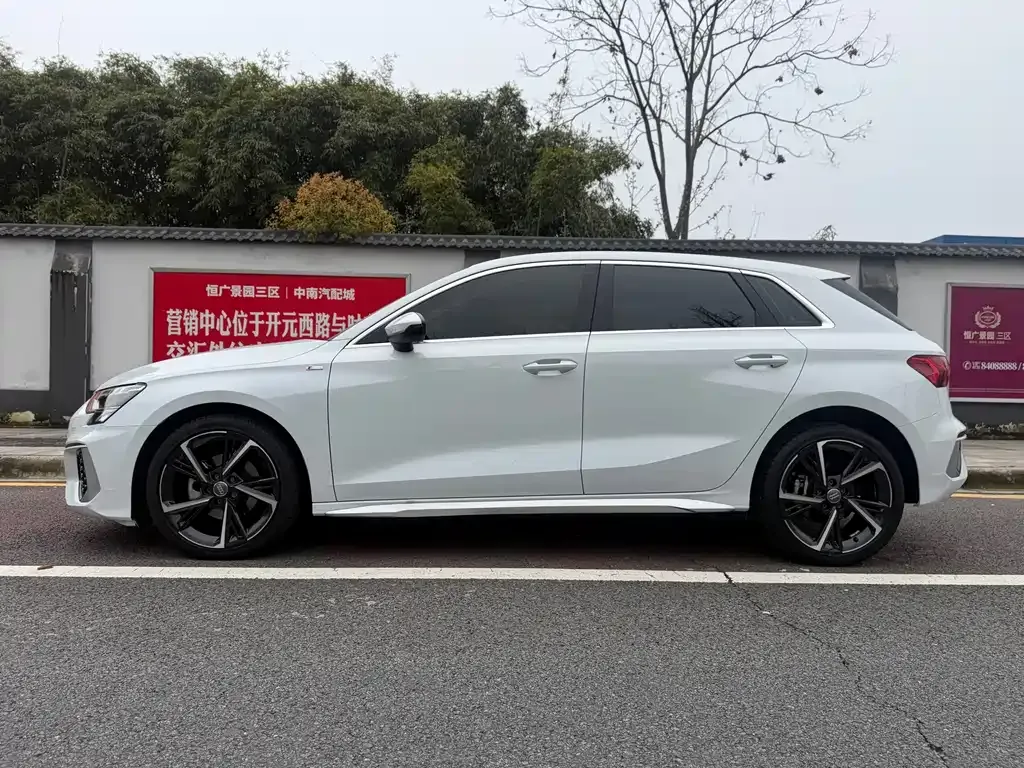 Audi A3 — фото 8