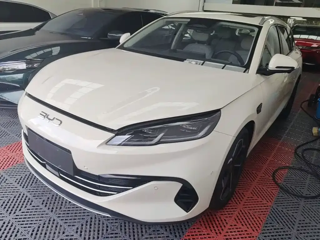 BYD Seal 06 DM-i Touring Edition — фото 2
