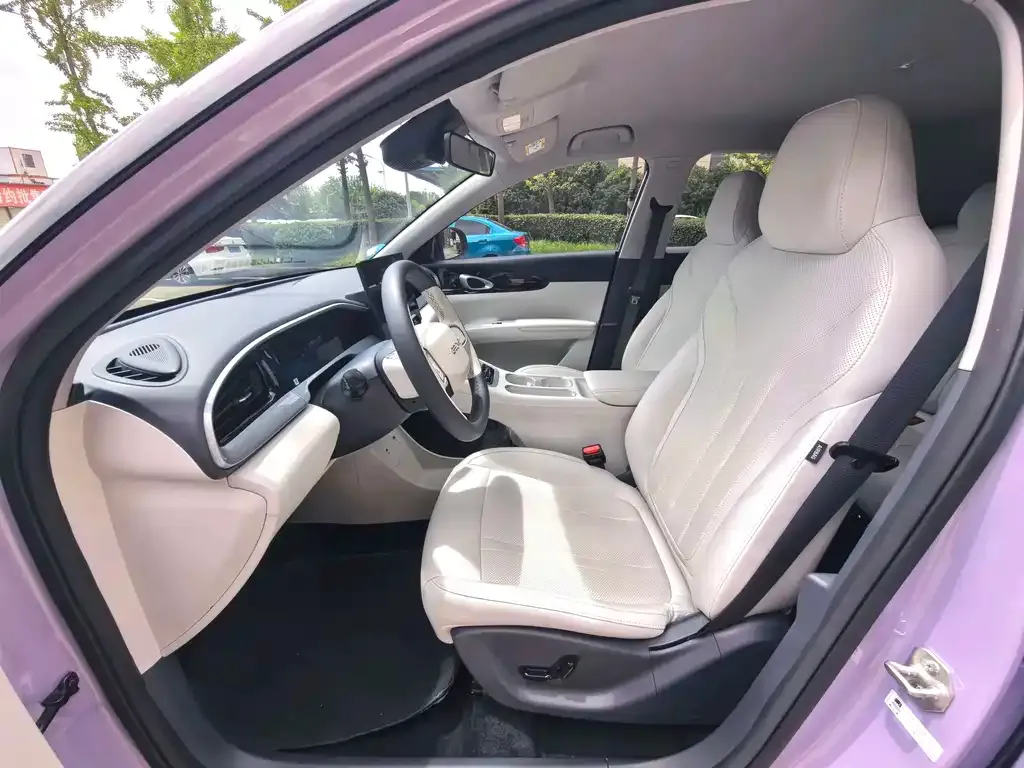 Geely Starburst — фото 3