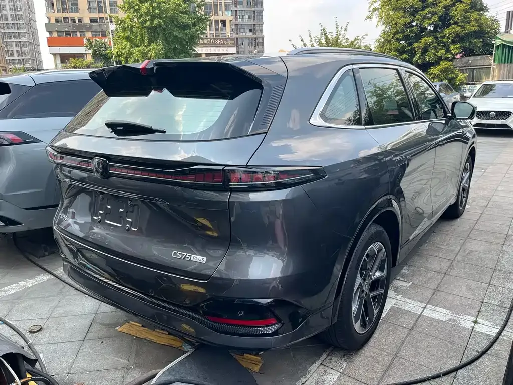 Changan CS75 PLUS — фото 7