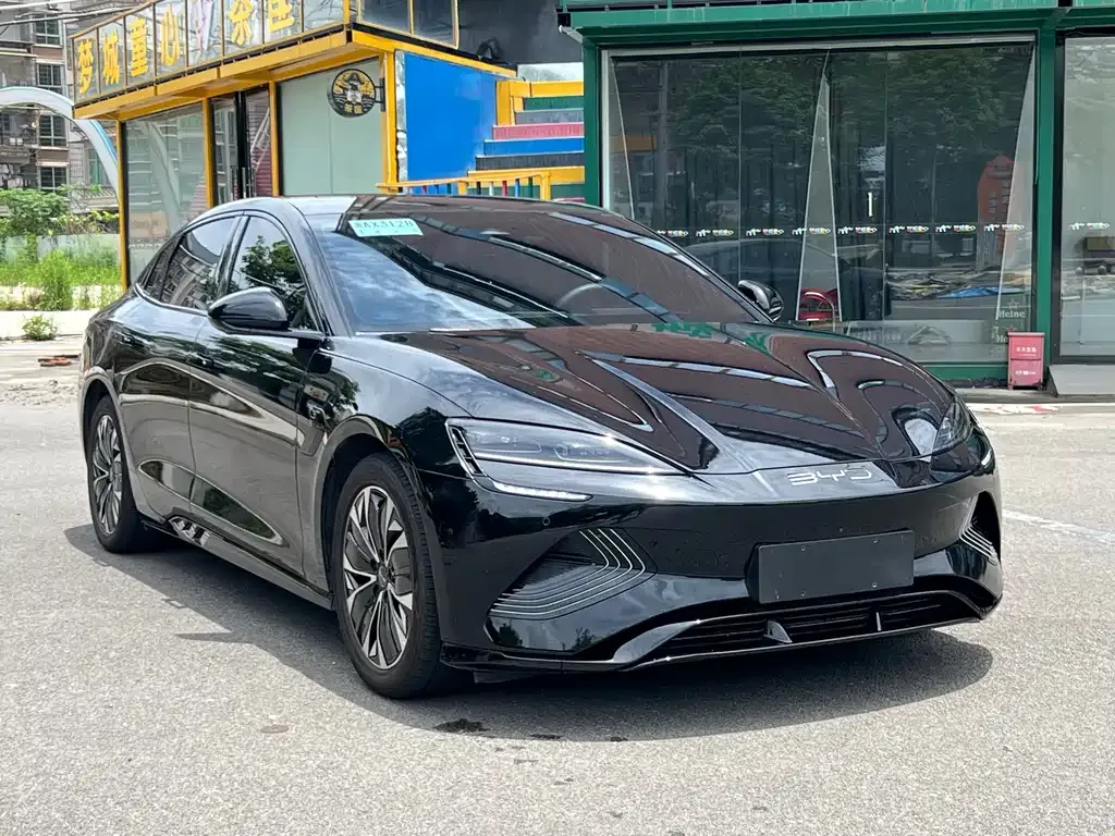 BYD Seal — фото 4